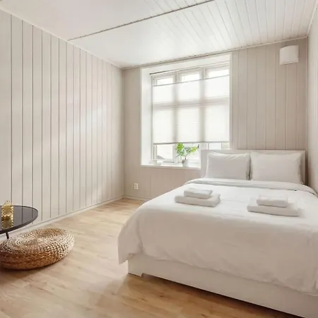 Gg6 - Cozy 2br Center