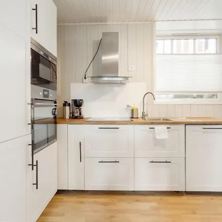 Gg6 - Cozy 2br Center Apartmán *